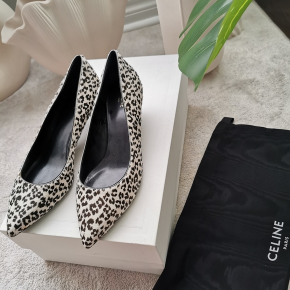 Celine Ladies shoes pumps/heels new US7 - Picture 5 of 8